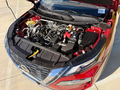 Used 2021 Nissan Rogue SV image 5