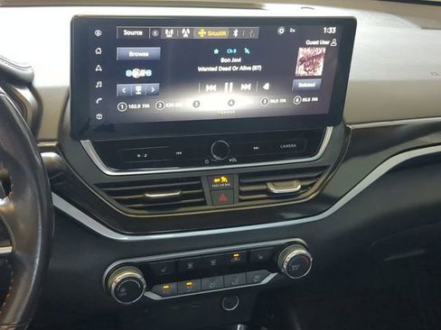 Used 2023 Nissan Altima 2.5 SR w/ SR Premium Package FWD image 22