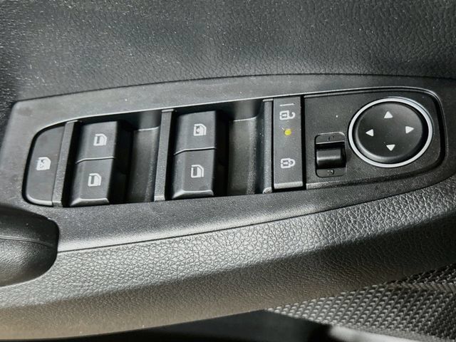 Used 2024 Kia Seltos LX AWD/4WD image 11
