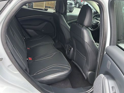 Used 2021 Ford Mustang Mach-E Premium RWD image 12