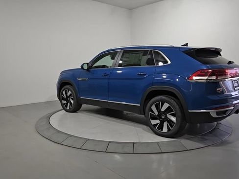 New 2025 Volkswagen Atlas Cross Sport SEL image 3