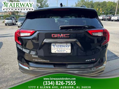 Used 2022 GMC Terrain AT4 w/ Infotainment Package II AWD/4WD image 7