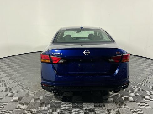 Used 2024 Nissan Altima 2.5 SR FWD image 4