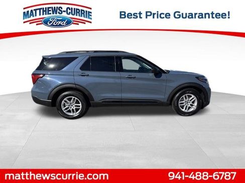New 2026 Ford Explorer Active w/ Active Comfort Package image 3