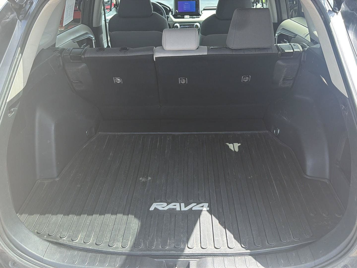 Certified 2023 Toyota RAV4 XLE w/ XLE Grade Weather Package AWD/4WD image 14