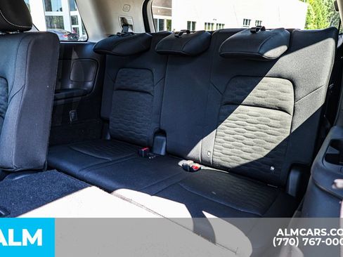 Used 2025 Nissan Pathfinder SV FWD image 21