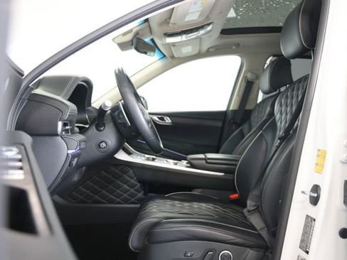Used 2023 Genesis GV80 3.5T w/ Prestige Package AWD/4WD image 18