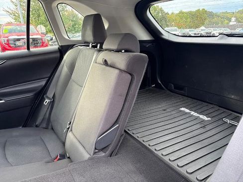 Used 2023 Toyota RAV4 LE image 9