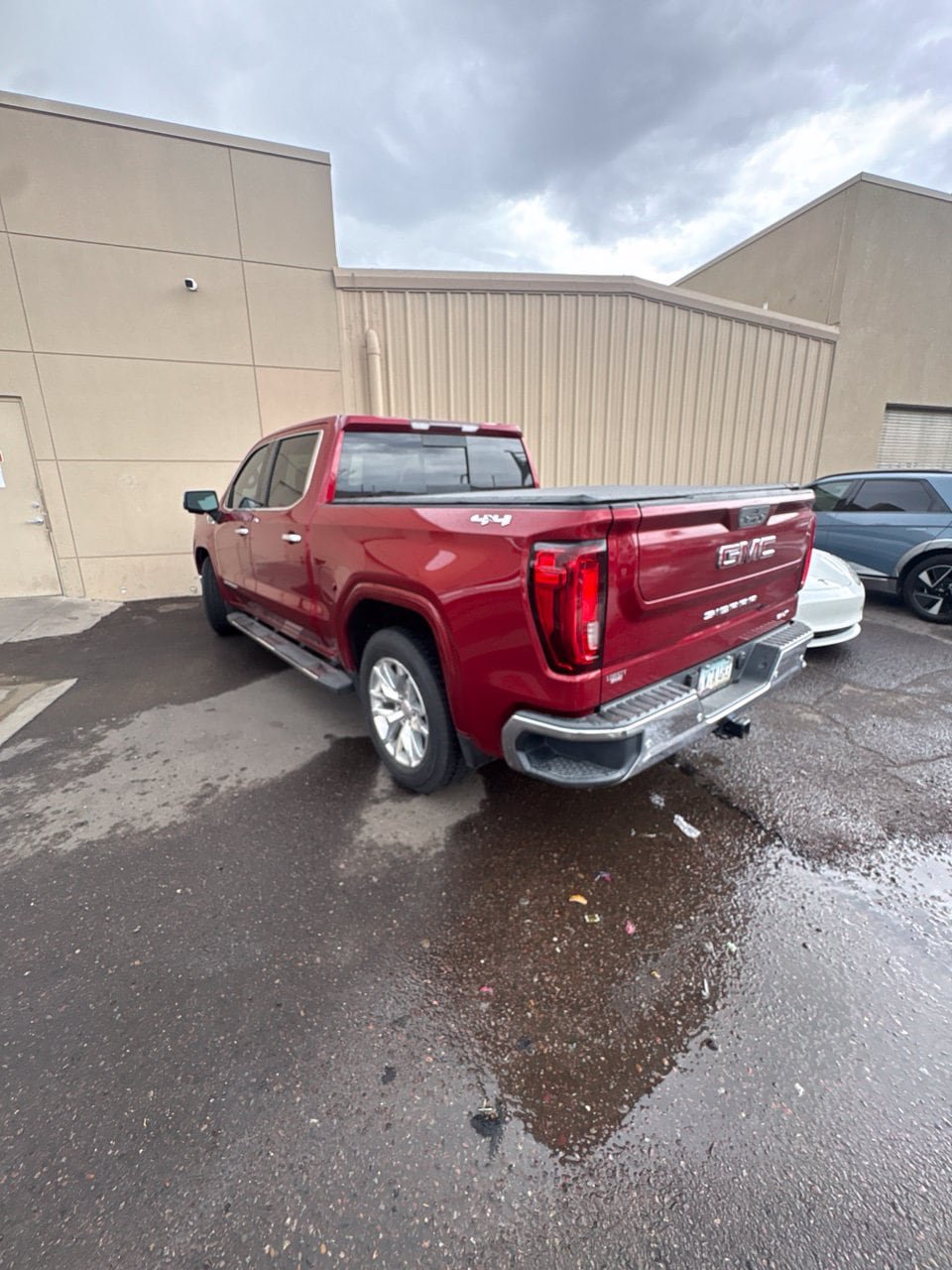 Used 2019 GMC Sierra 1500 SLT w/ SLT Premium Plus Package AWD/4WD image 3