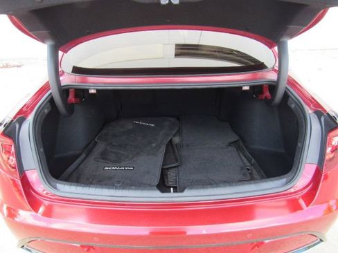 Used 2023 Hyundai Sonata Limited image 31