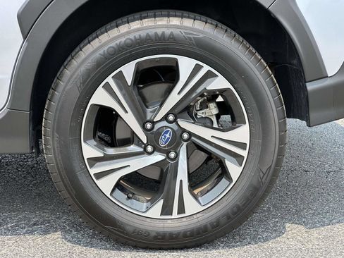 Used 2024 Subaru Crosstrek 2.0i Premium AWD/4WD image 18