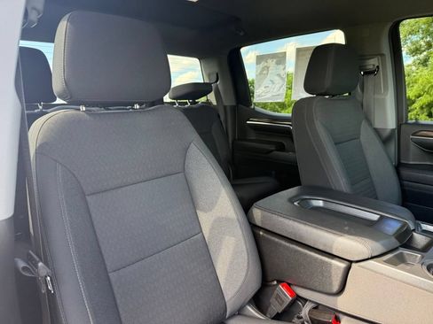Used 2023 Chevrolet Silverado 1500 LT AWD/4WD image 21