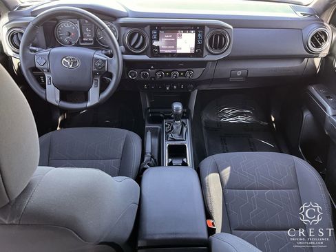 Used 2019 Toyota Tacoma TRD Off-Road image 11