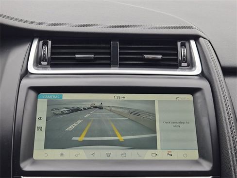 Used 2020 Jaguar E-PACE image 18