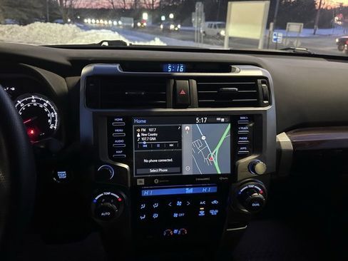 Used 2022 Toyota 4Runner Limited image 15