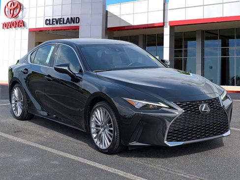 Used 2023 Lexus IS 300 AWD w/ Premium Package image 2