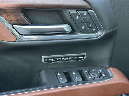 Used 2024 GMC Sierra 1500 Denali Ultimate image 16