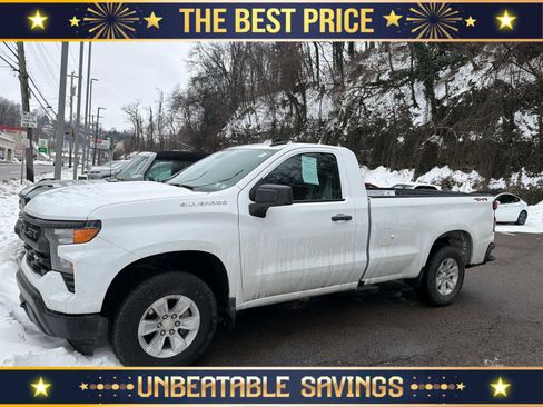 Used 2024 Chevrolet Silverado 1500 W/T w/ Trailering Package image 1