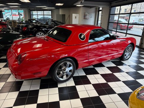 Used 2002 Ford Thunderbird Deluxe image 4