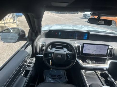 New 2027 Ford Expedition Max Platinum w/ Stealth Performance Package AWD/4WD image 28