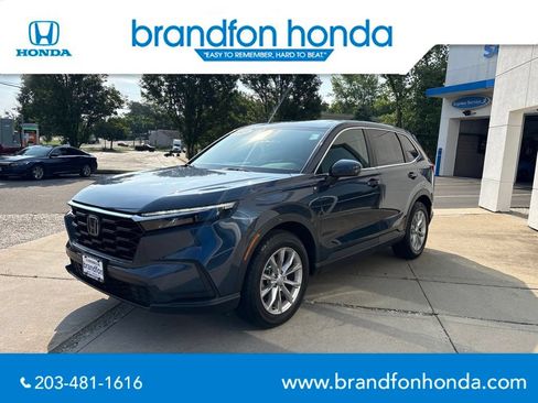 Used 2025 Honda CR-V EX image 3