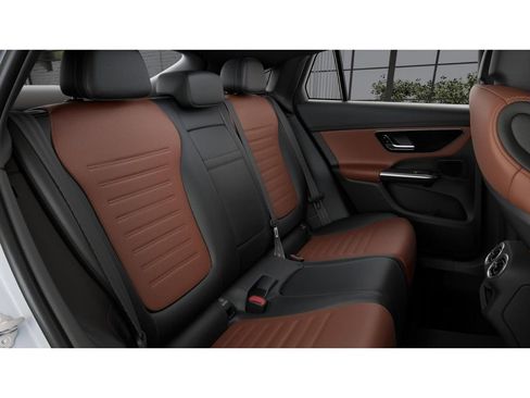 Certified 2024 Mercedes-Benz GLC 300 4MATIC image 5