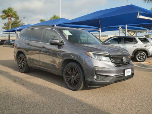 Used 2021 Honda Pilot Special Edition image 3