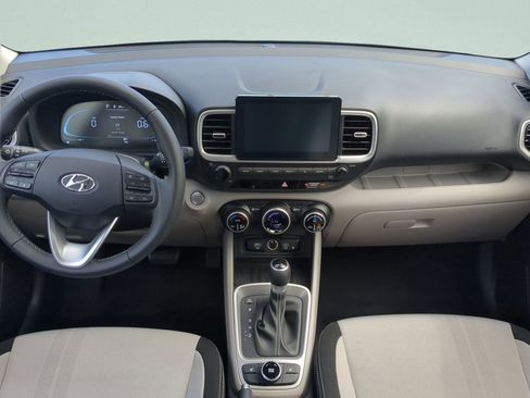 New 2026 Hyundai Venue SEL FWD image 15