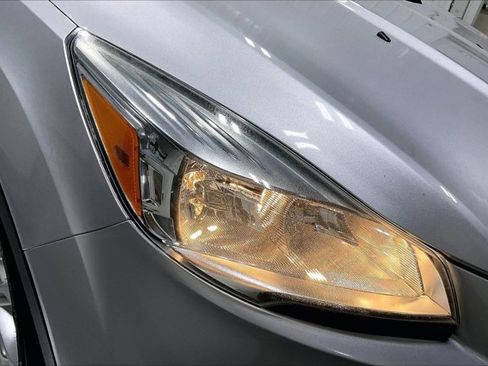 Used 2015 Ford Escape Titanium image 28