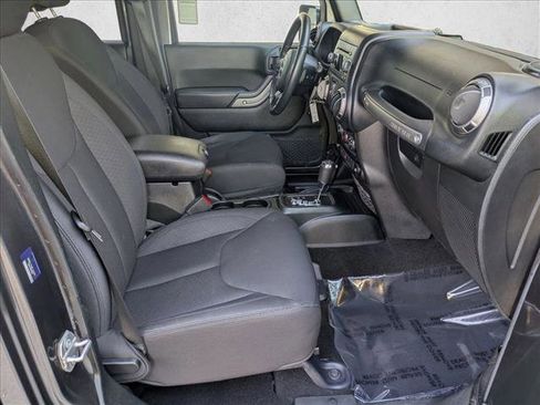 Used 2018 Jeep Wrangler Unlimited Sport S image 18