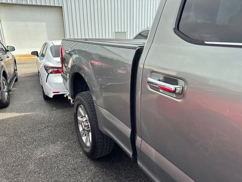 Used 2019 Ford F250 Platinum w/ Platinum Ultimate Package AWD/4WD image 6