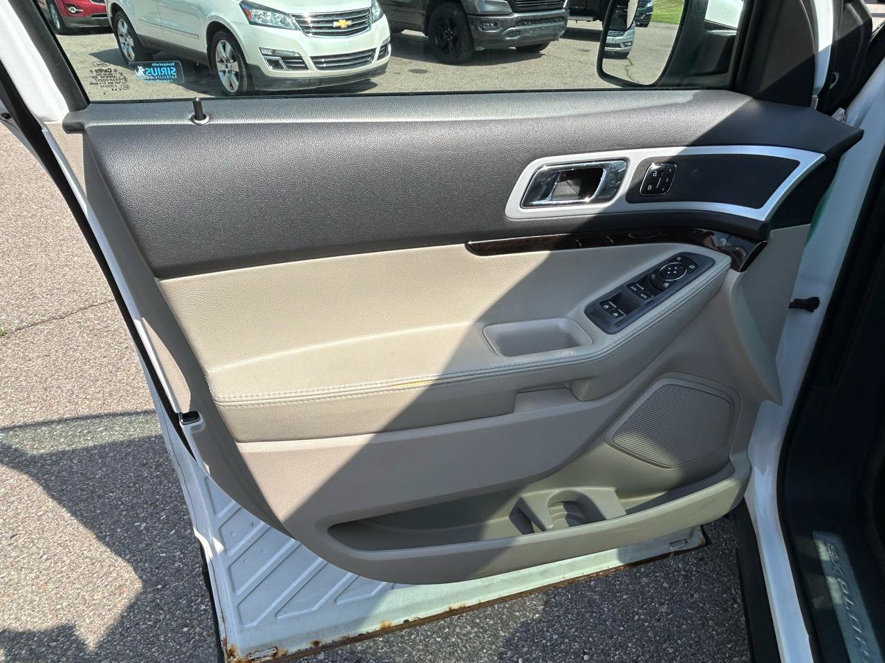 Used 2013 Ford Explorer Limited AWD/4WD image 15