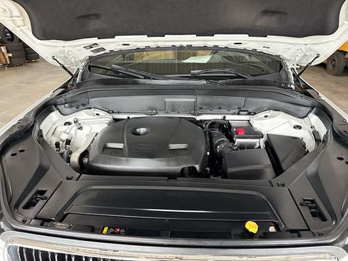 Used 2019 Volvo XC90 T6 Momentum w/ Advanced Package AWD/4WD image 33