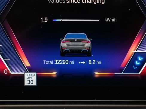 Used 2022 BMW i4 eDrive40 w/ M Sport Package RWD image 20