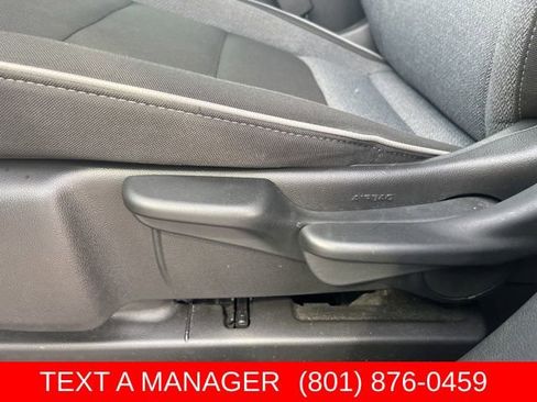 Used 2025 Chevrolet TrailBlazer LT AWD/4WD image 14