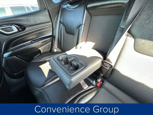 Used 2024 Jeep Compass Latitude w/ Convenience Group image 19