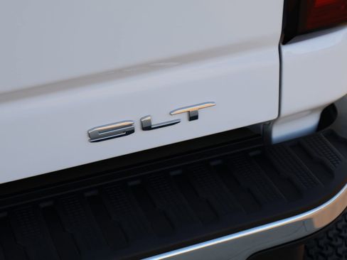 Used 2025 GMC Sierra 2500 SLT w/ Texas SLT Premium Package image 9