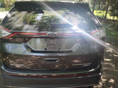 Used 2017 Ford Edge Titanium w/ Equipment Group 301A AWD/4WD image 6