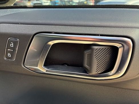 Used 2024 Ford Bronco Badlands image 26