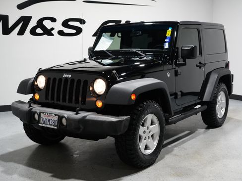 Used 2017 Jeep Wrangler Sport w/ Quick Order Package 24S image 3