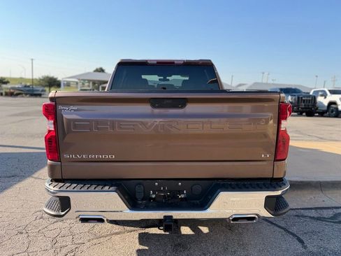 Used 2019 Chevrolet Silverado 1500 LT w/ Texas Edition image 5
