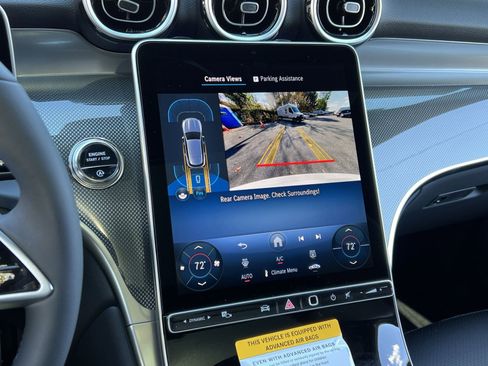 Used 2026 Mercedes-Benz GLC 300 4MATIC image 17