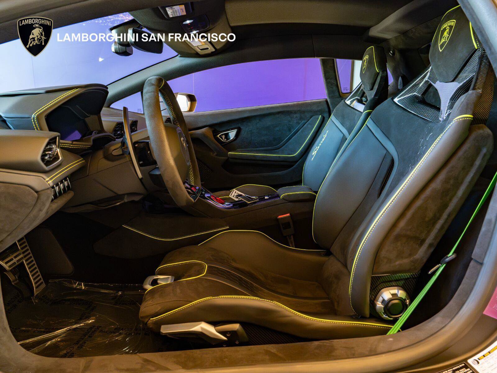 Used 2024 Lamborghini Huracan Sterrato AWD/4WD image 10