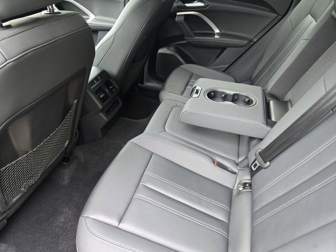 Certified 2025 Audi Q5 Premium w/ Convenience Package AWD/4WD image 41