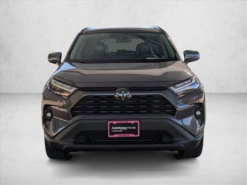 Used 2023 Toyota RAV4 XLE Premium image 2