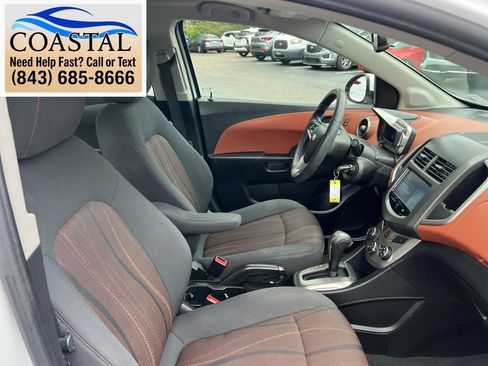 Used 2016 Chevrolet Sonic LT FWD image 20