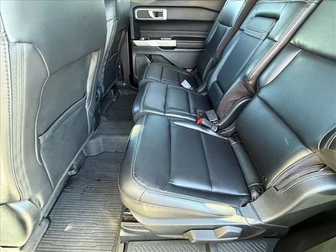 Certified 2023 Ford Explorer XLT w/ Equipment Group 202A image 13