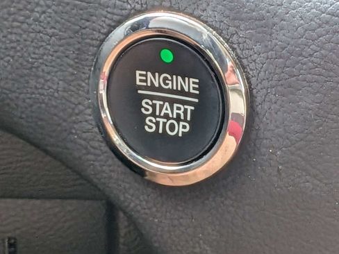 Used 2024 Ford Edge SE AWD/4WD image 38