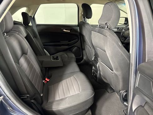 Used 2019 Ford Edge SE FWD image 24
