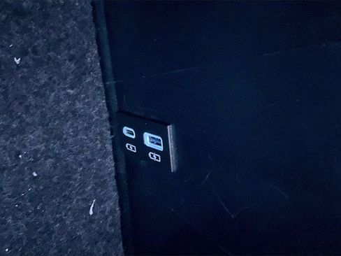 Used 2023 Toyota Tacoma TRD Off-Road image 34